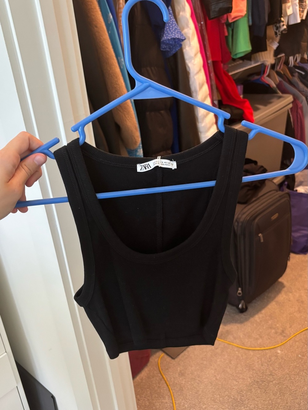 ZARA Black Ribbed Scoop Neck Cropped Tank